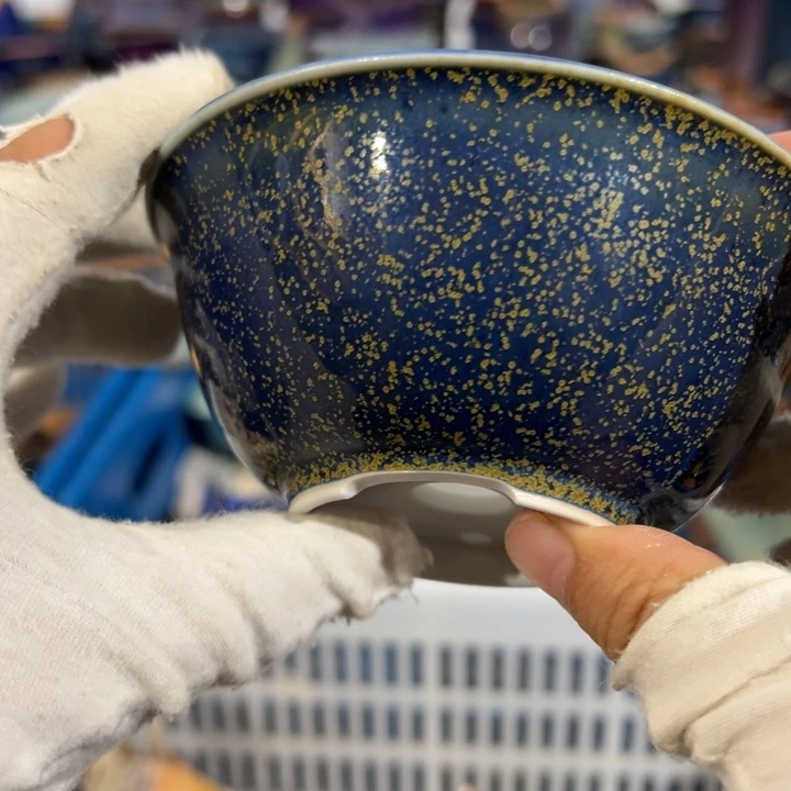 当代艺术花盆艺术作品