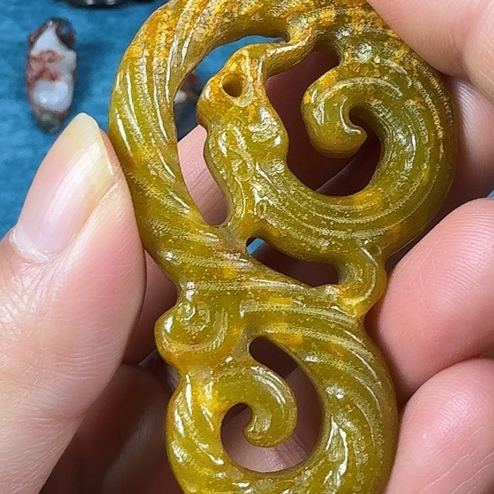 和田玉（糖玉）未镶嵌挂件