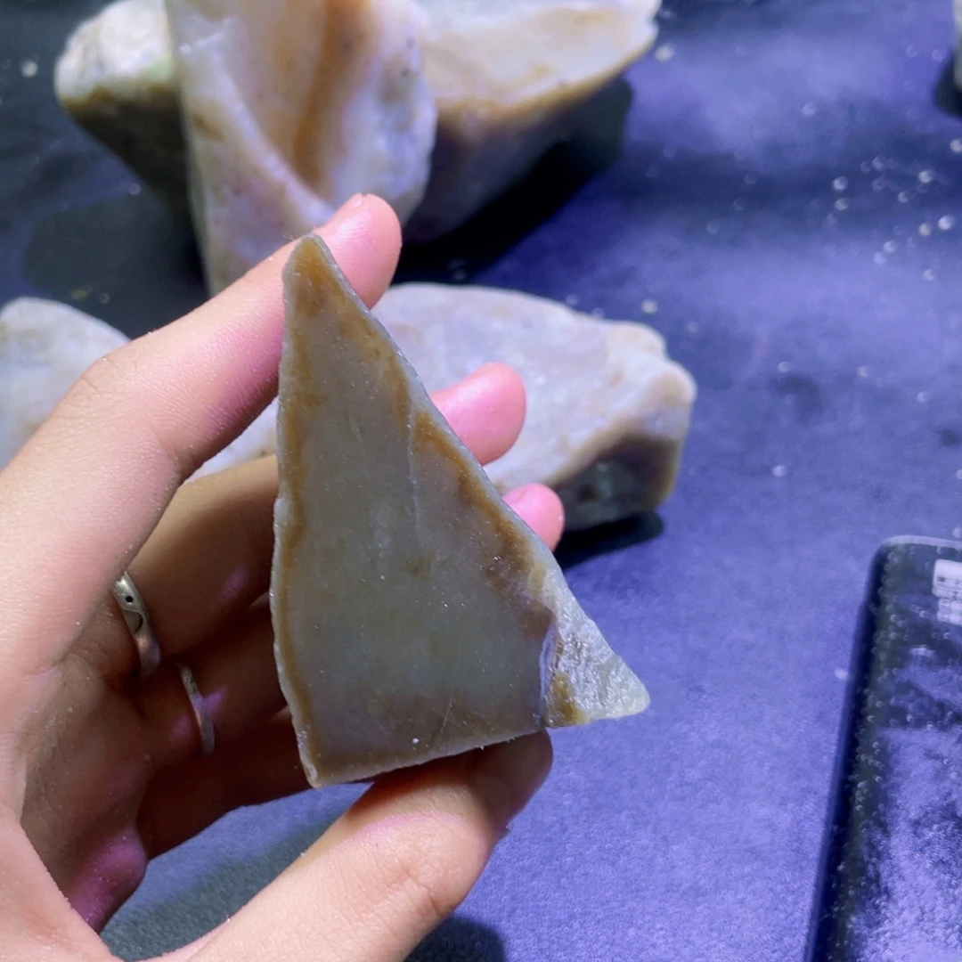 未镶嵌和田玉珠宝半成品