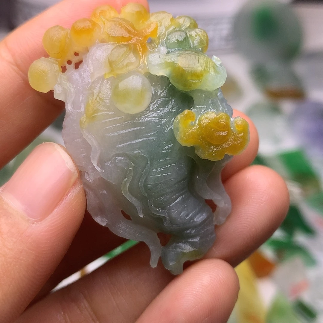 定制翡翠未镶嵌天然翡翠定制