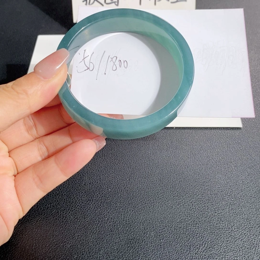 翡翠未镶嵌手镯天然翡翠