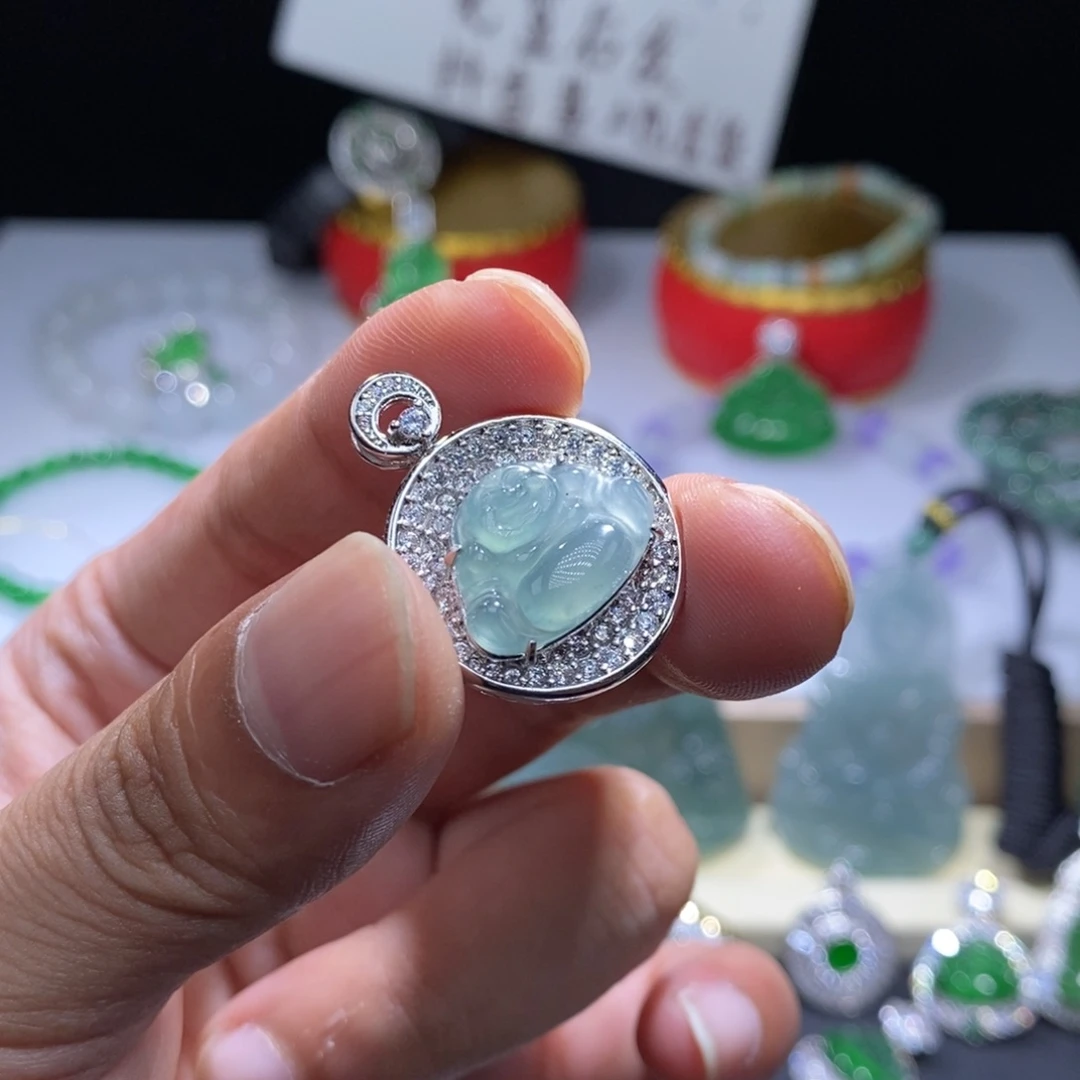 吊坠(不含链)未镶嵌翡翠佛公