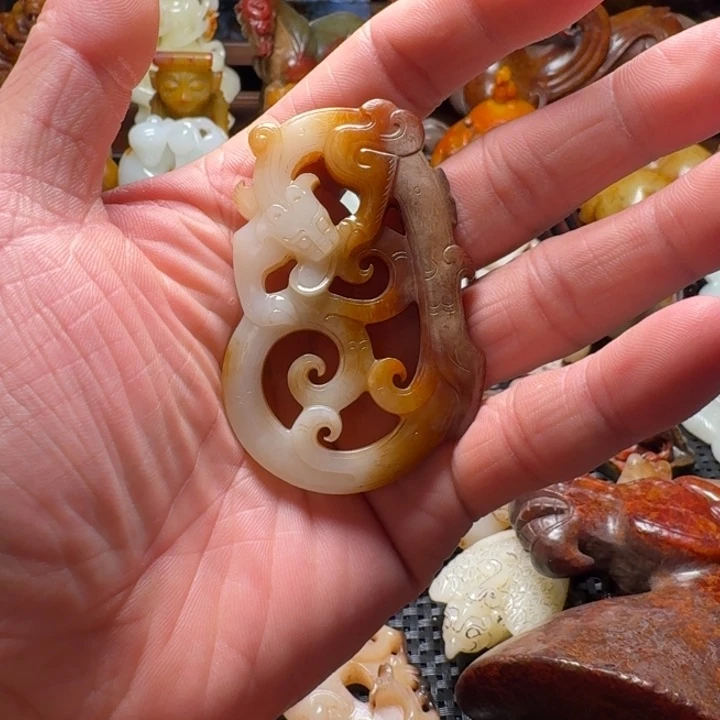 和田玉挂件未镶嵌@****c