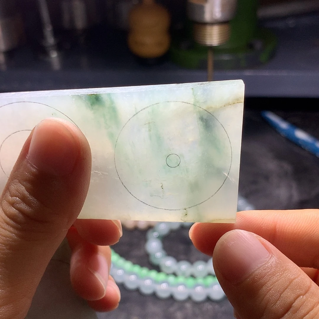 未镶嵌定制翡翠翡翠