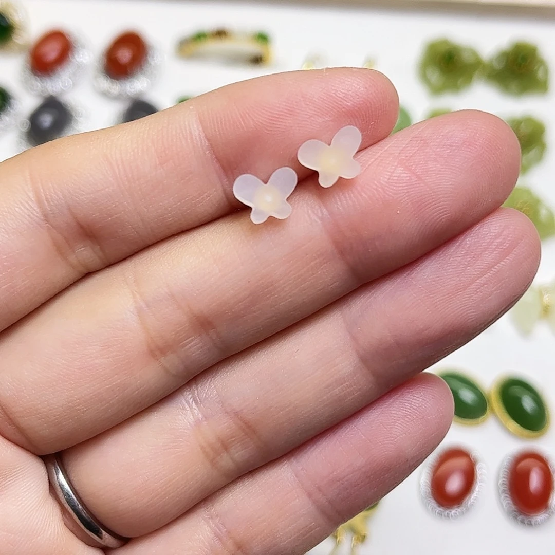 和田玉银S925镶嵌耳饰