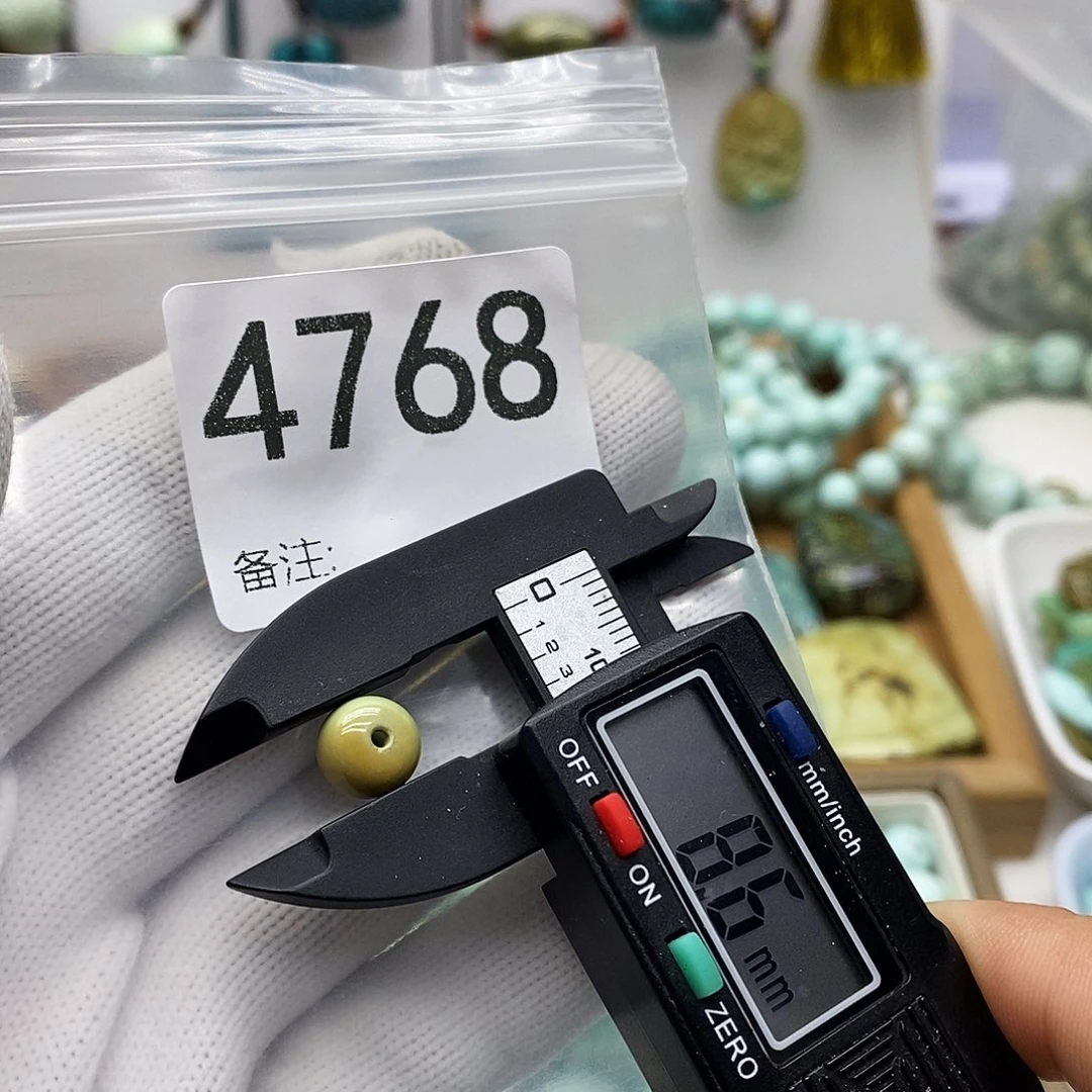 南红玛瑙未镶嵌颈饰