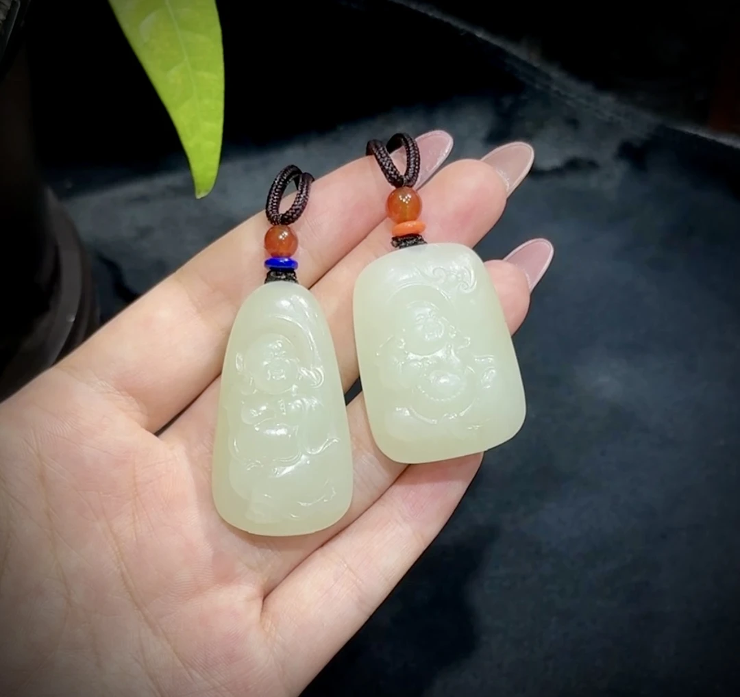 精品天然和田玉 弥勒佛吊坠多样性发货（拍一发一）