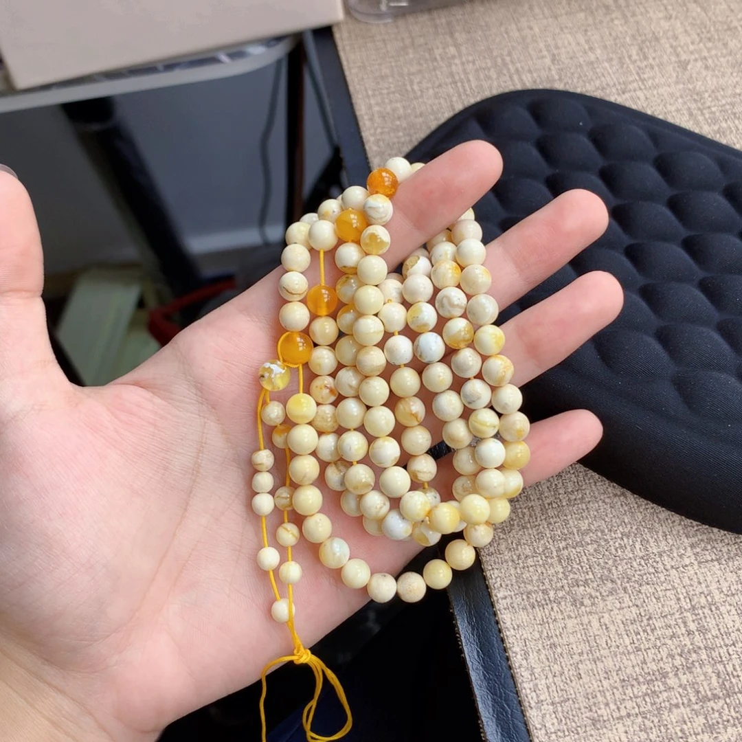 蜜蜡未镶嵌珠宝奇石6.8