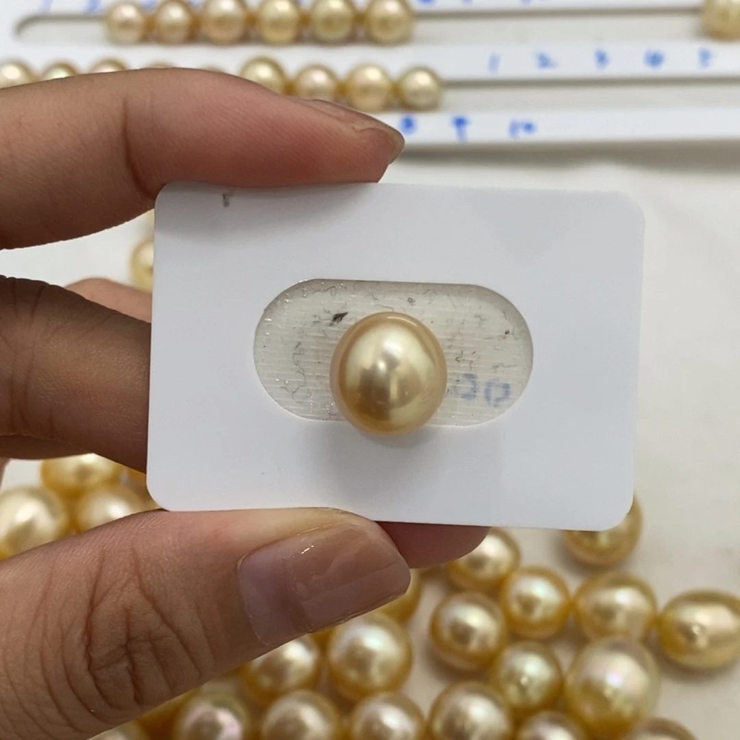 海水珍珠裸珠中金微瑕11.4m