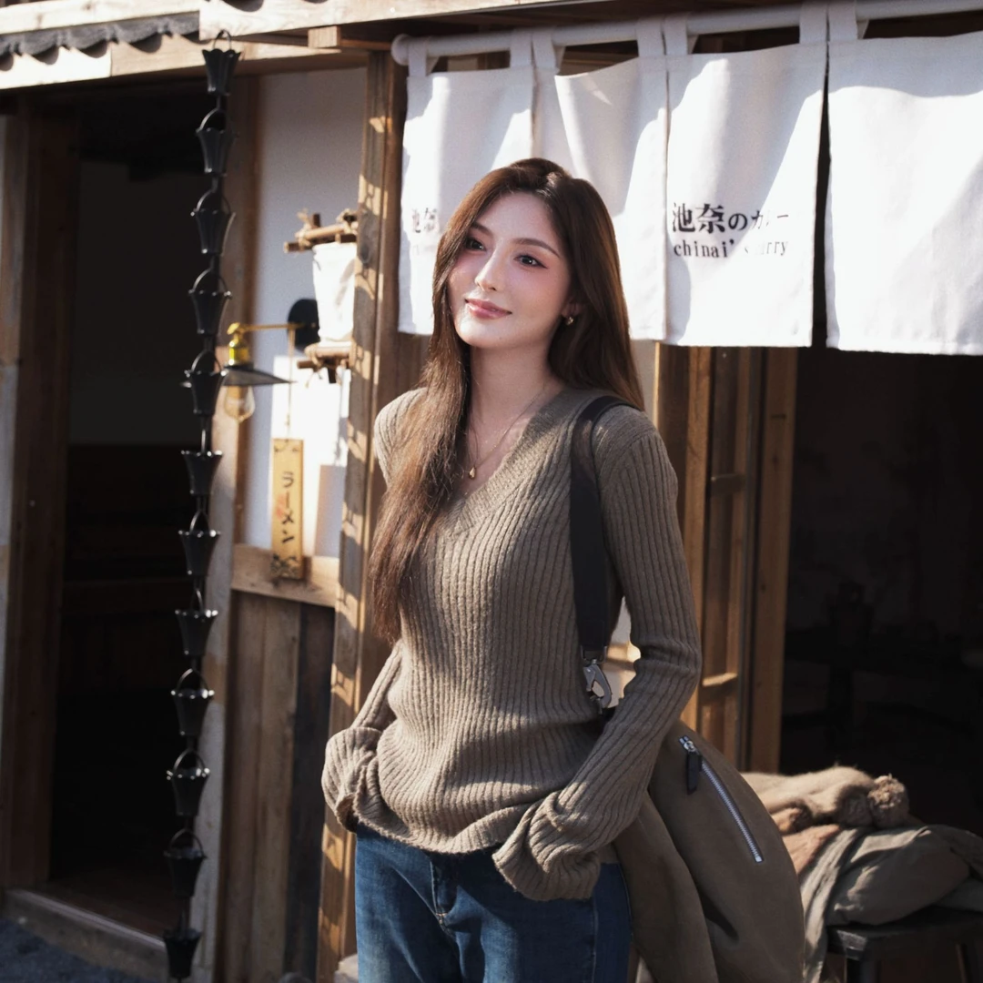 Moprobably李予诺「尾调」时尚百搭13支不扎肤套头针织衫L5476023