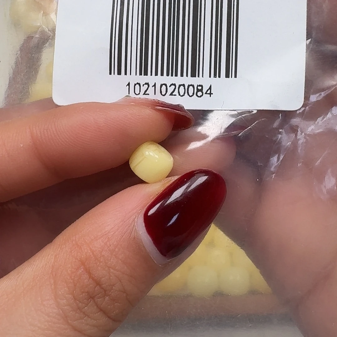 琥珀未镶嵌裸石悠悠