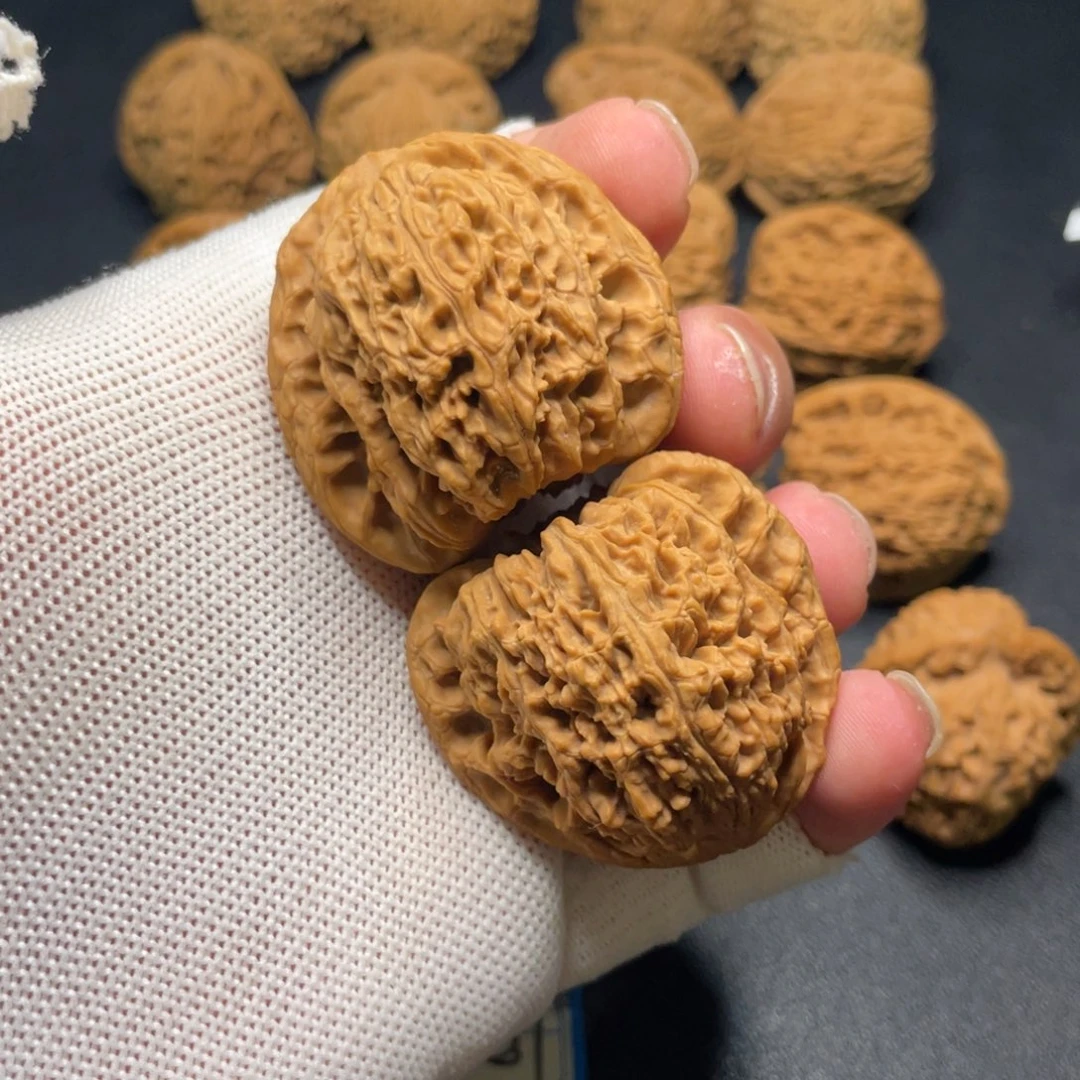 Ｄ***Ｌ文玩核桃吊坠南将石