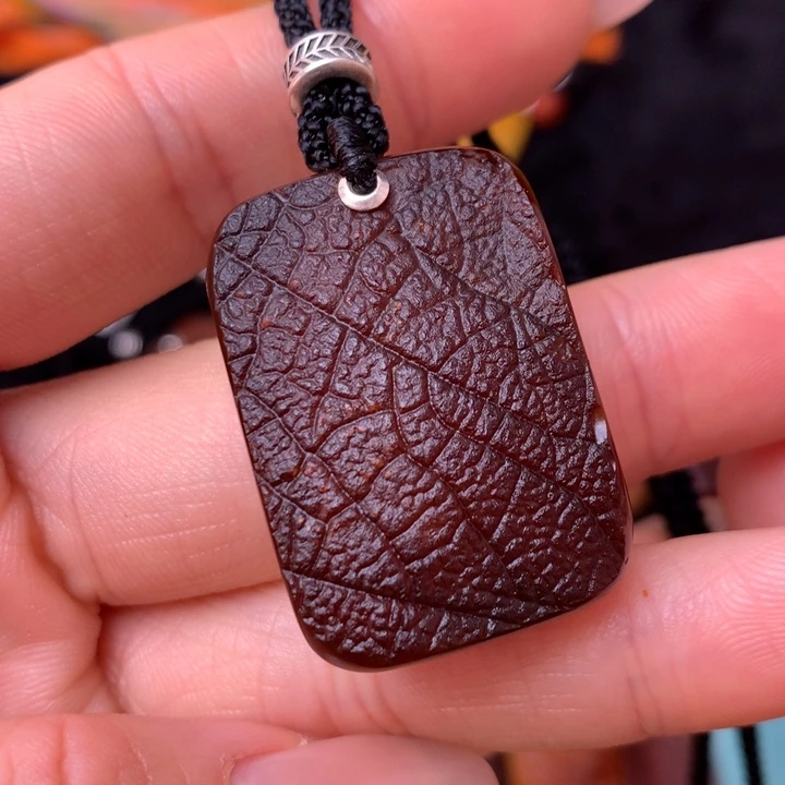 原皮原矿切牌吊坠