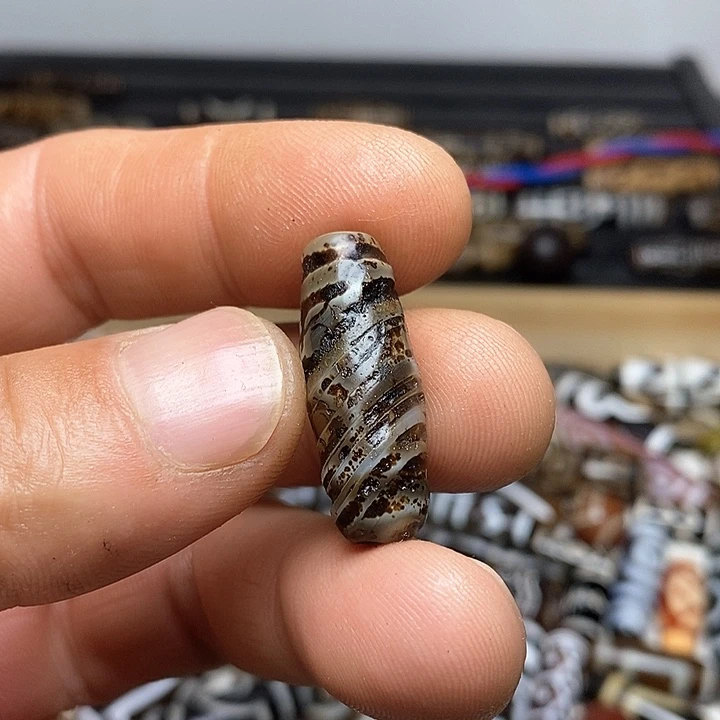 玛瑙/玉髓颈饰未镶嵌78