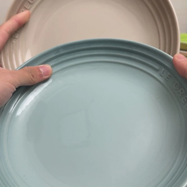 微瑕2个9英寸温哥华圆深盘