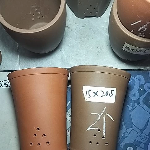 红泥紫泥新品两个花盆微瑕