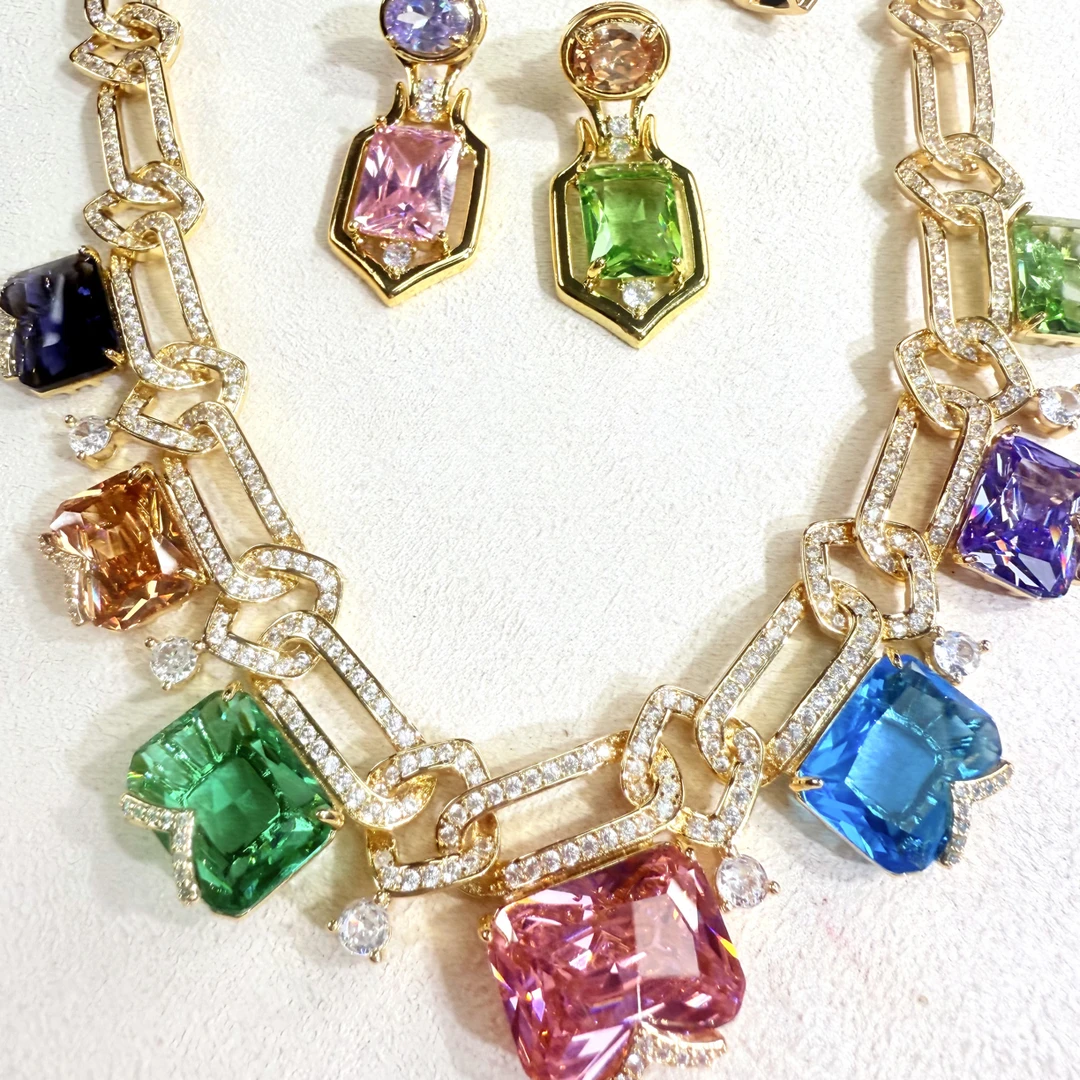 铜合金仿水晶项链 新款高档奥地利سىۋارۇسكى رەڭلىك ياقۇت بىرتو