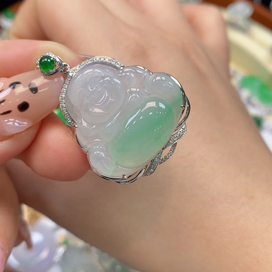 翡翠吊坠(不含链)18K金镶嵌佛公