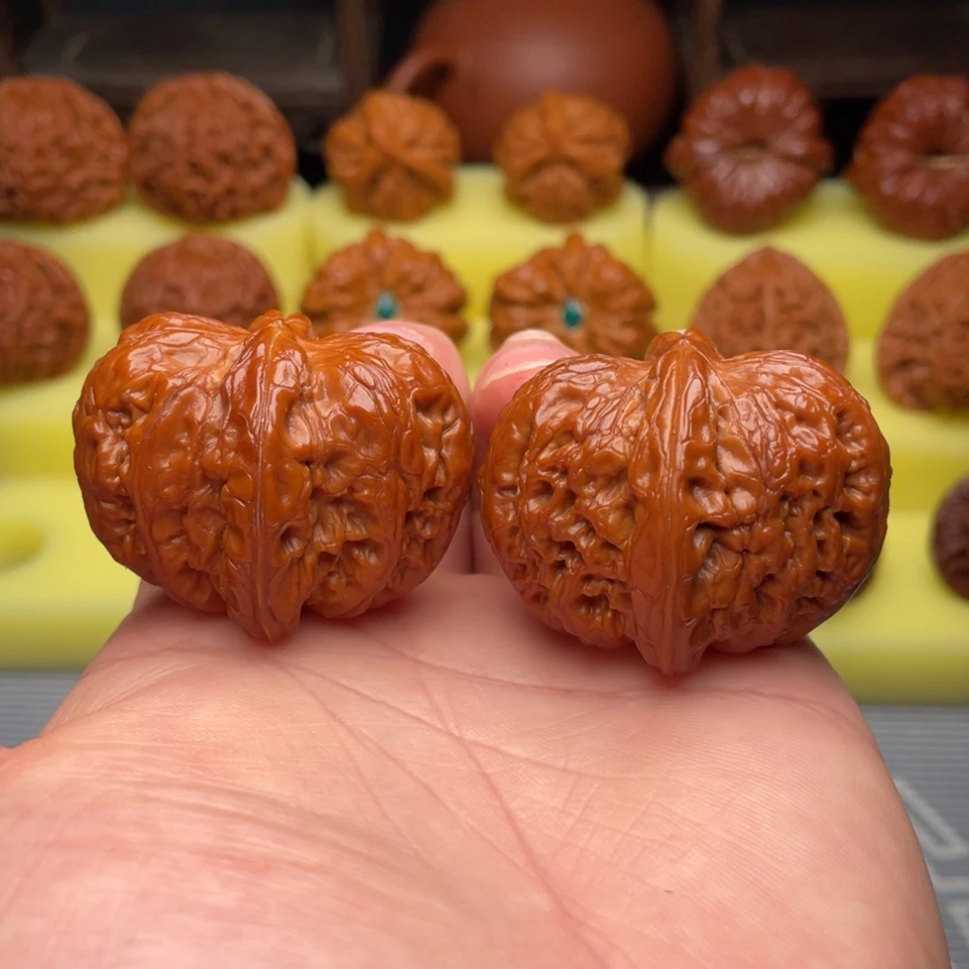 把件文玩核桃手盘一年全品44元宝