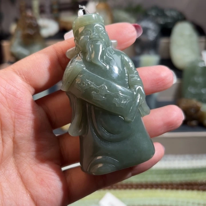 墨***听和田玉（糖玉）未镶嵌颈饰