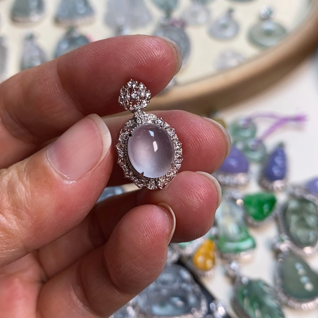 翡翠18K金镶嵌吊坠(不含链)蛋面