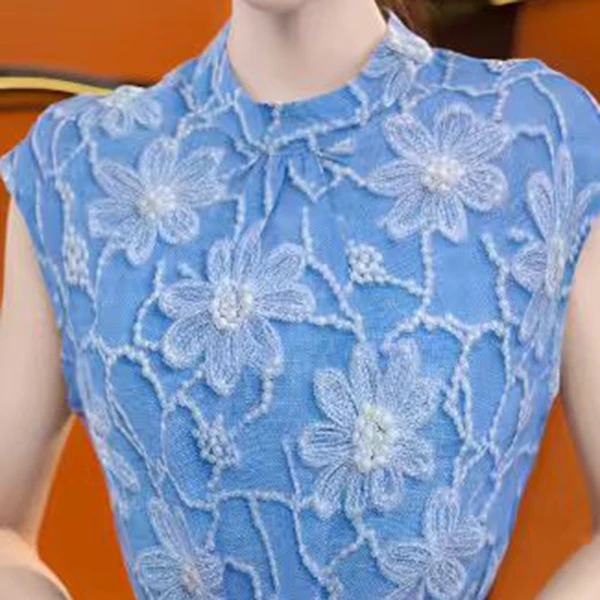 2025苏杭新款气质高端优雅显瘦高级感 蓝色白花圆领连衣裙