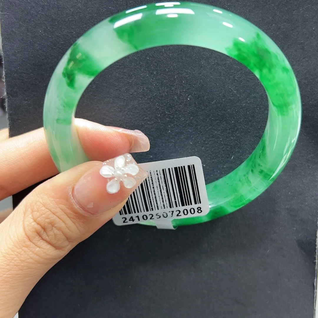 r***t石英质玉手镯未镶嵌