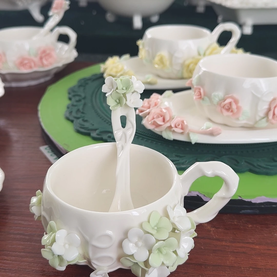 花团团咖啡杯加勺子