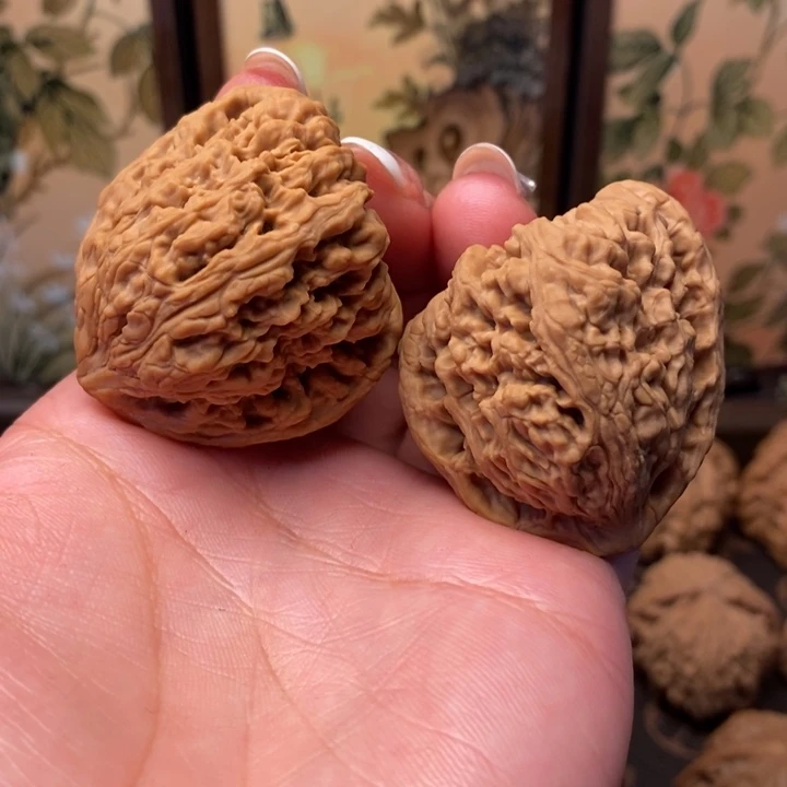 吊坠文玩核桃天残三角疆