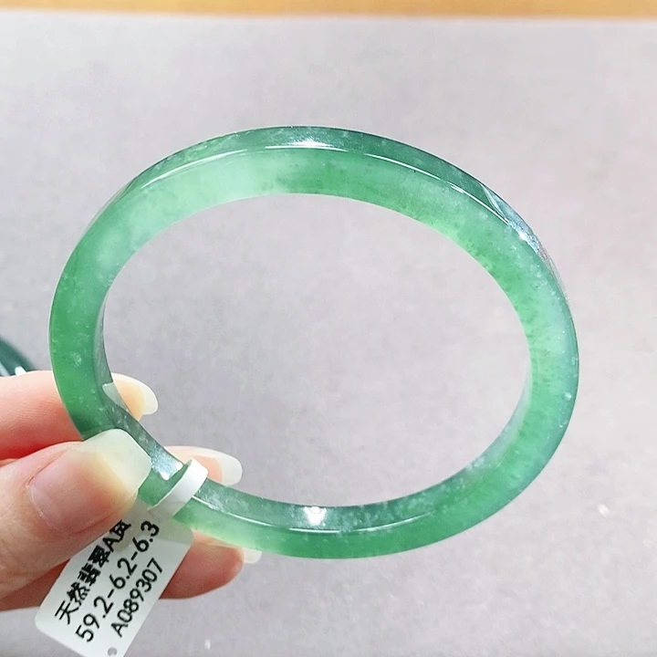【闪购商品】未镶嵌手镯翡翠