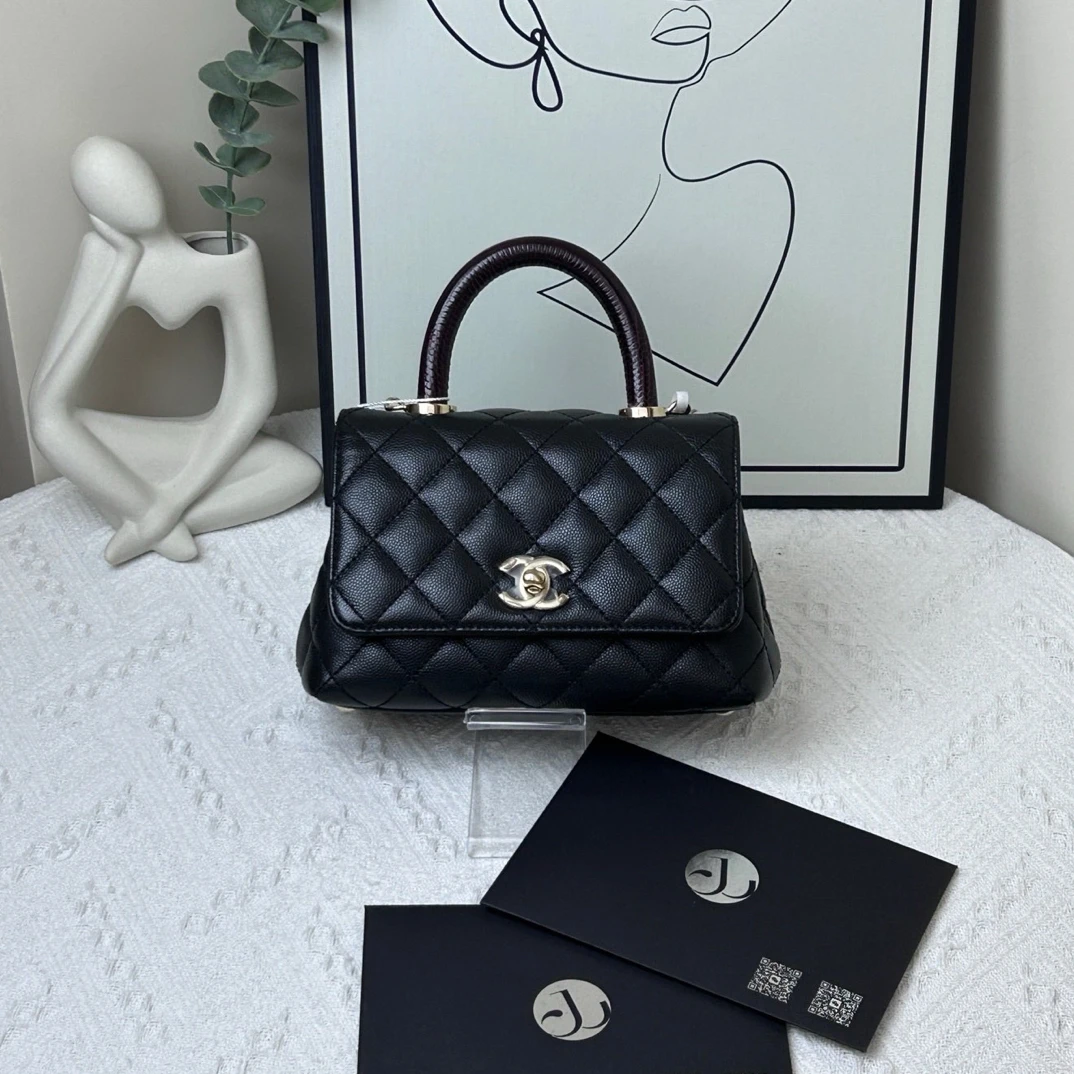 95新 Chanel/香奈儿 coco handle 迷你黑金手柄21年芯片款/JW6531