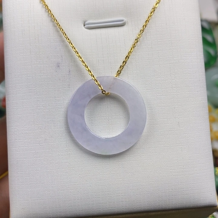 翡翠未镶嵌吊坠(赠链)