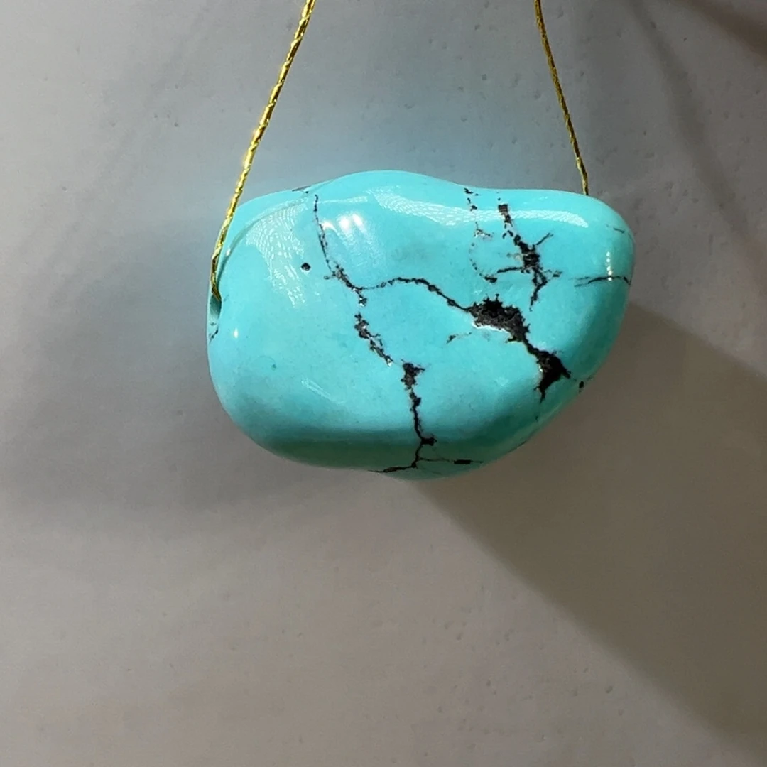 绿松石未镶嵌挂件