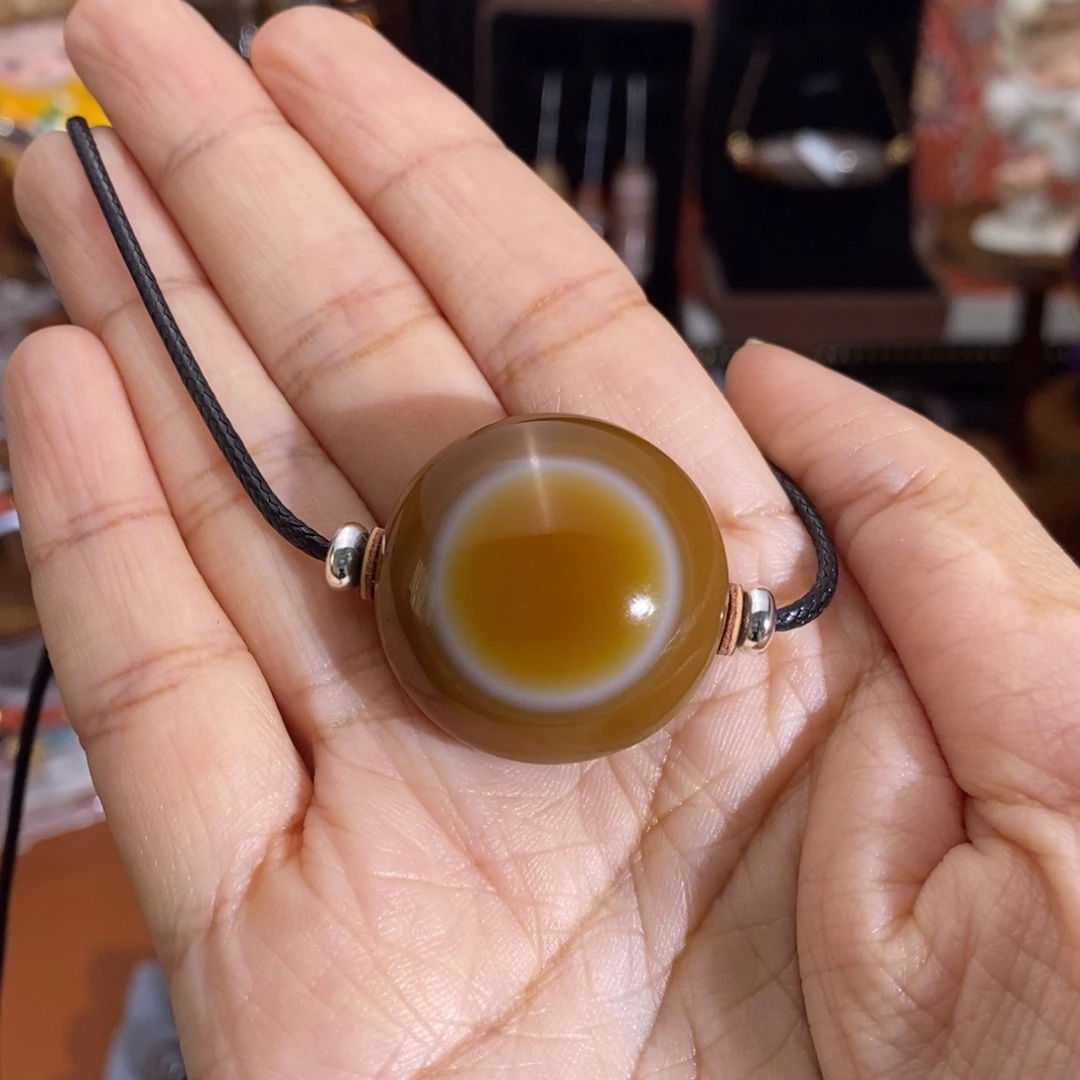 蕴***泓玛瑙/玉髓未镶嵌颈饰