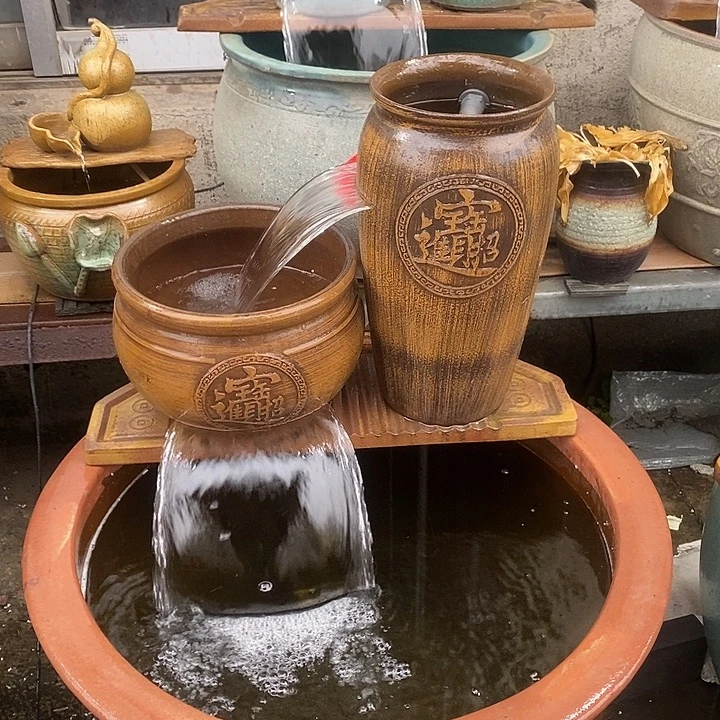 佳***饰大弯头，水管1.5米，两个流水罐