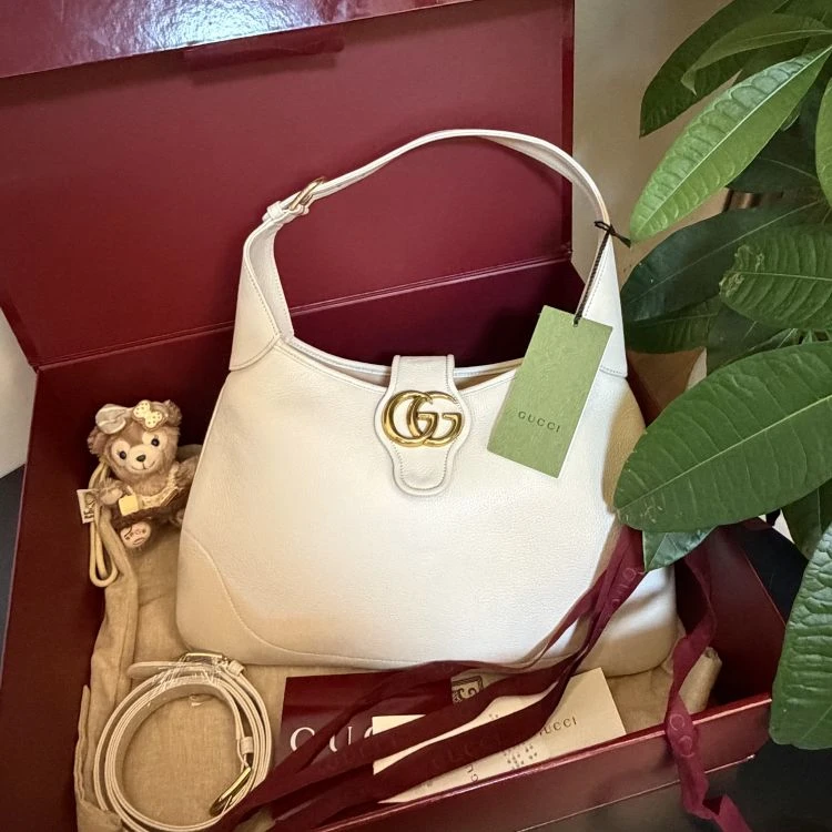 未使用/古驰/C8857402390/[251111SWB]