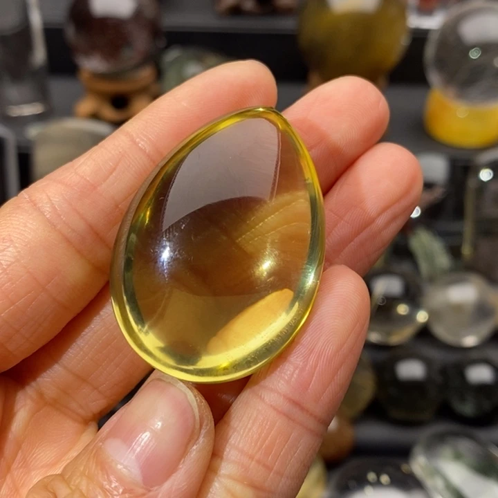 水晶黄水晶吊坠未镶嵌小*酱