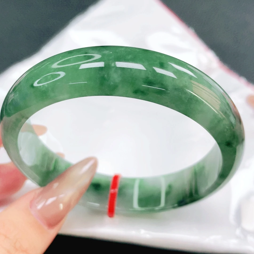 翡翠未镶嵌手镯59