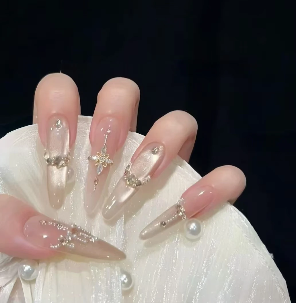 【香槟烛台】纯手工穿戴甲纯欲碎钻珍珠精致显白高级猫眼可重复戴