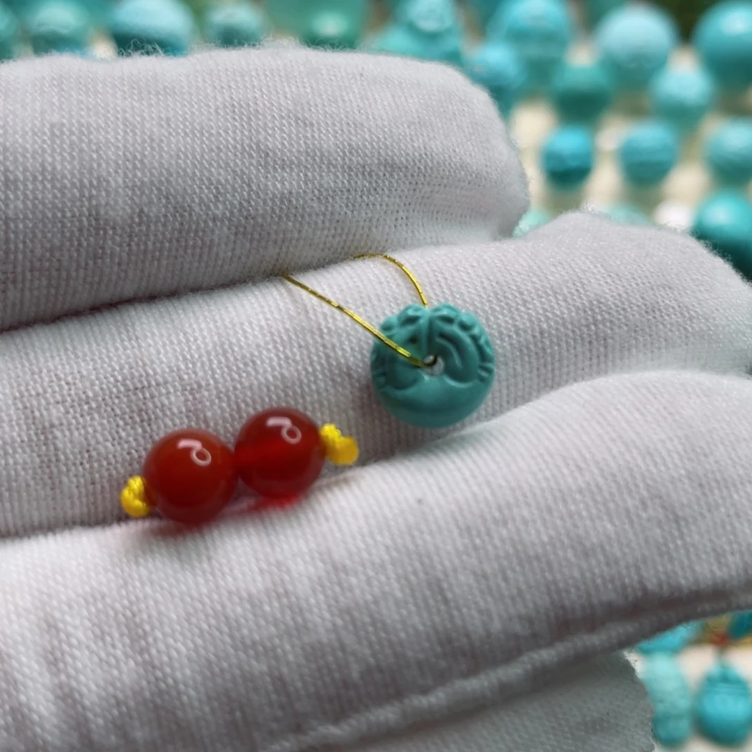 南红玛瑙颈饰未镶嵌