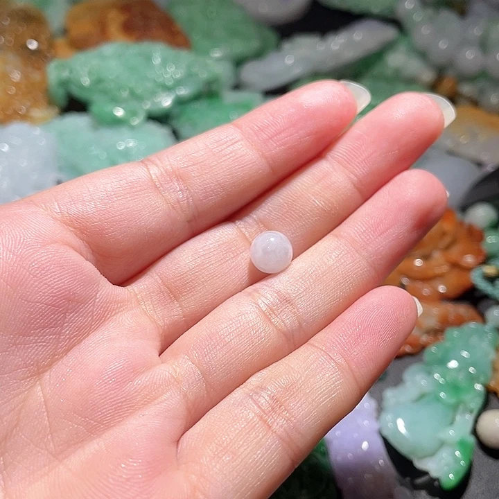 颈饰未镶嵌翡翠?****࿐天