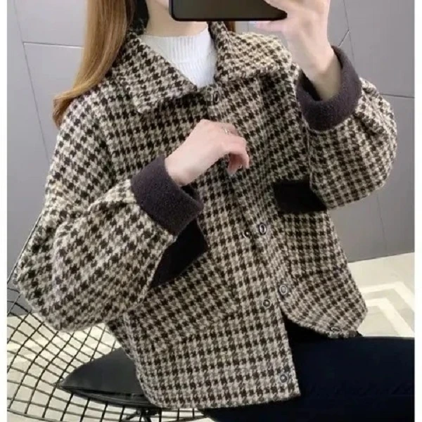 2025新款小香风外套女格子外套韩版女秋冬款爆款流苏毛呢开衫风衣