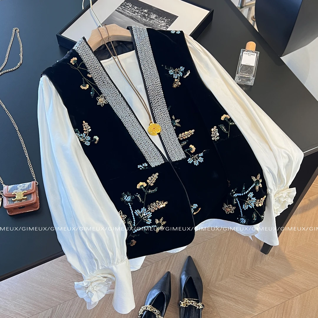 新中式刺绣钉珠V领马甲丝绒外套女早秋2025新款叠穿轻薄长袖衬衫