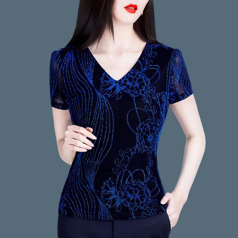 A 2625 时尚上衣 只剩M，XL