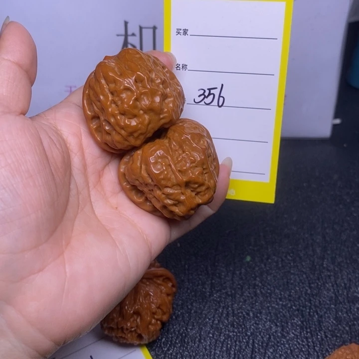 把件文玩核桃356/40蛤蟆头返油