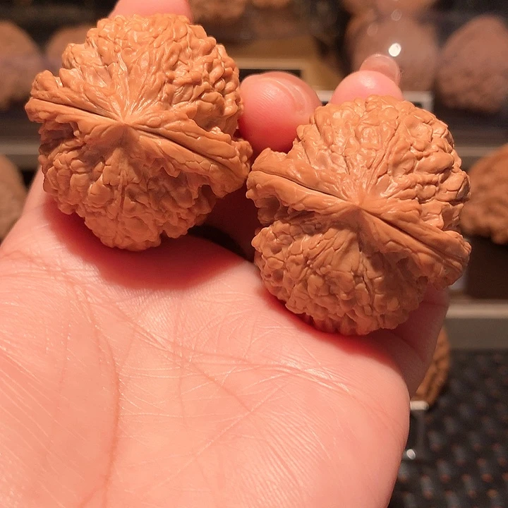 文玩核桃把件核鼎