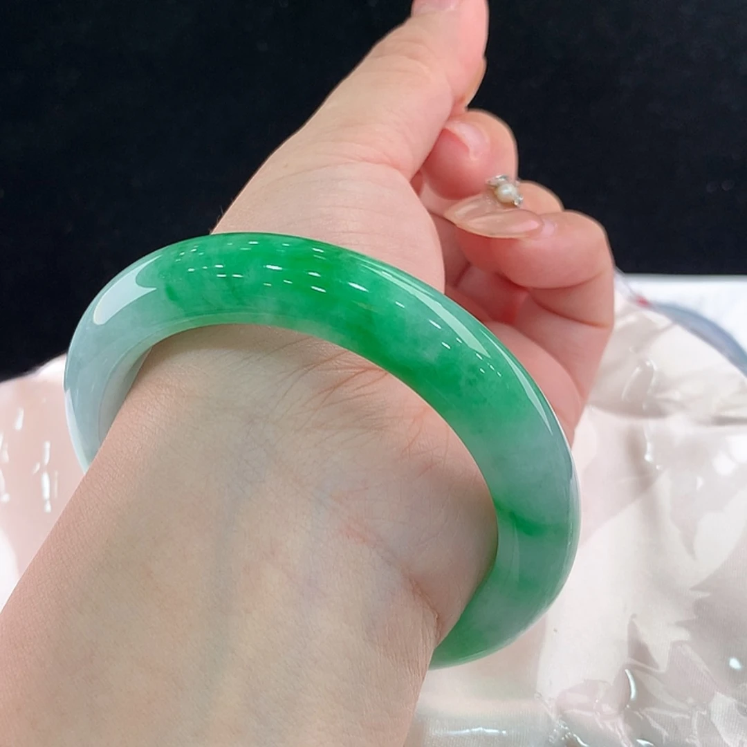 【闪购商品】未镶嵌手镯翡翠59.6，59/60