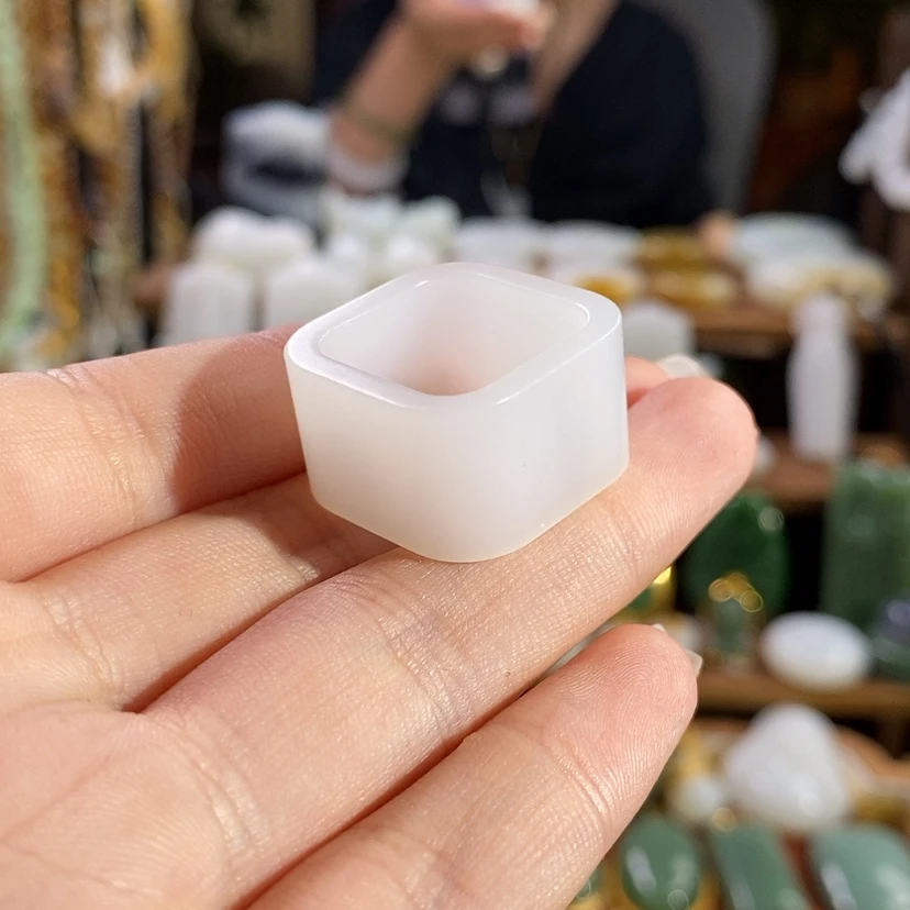 【闪购商品】吊坠(不含链)未镶嵌和田玉戒指16-17