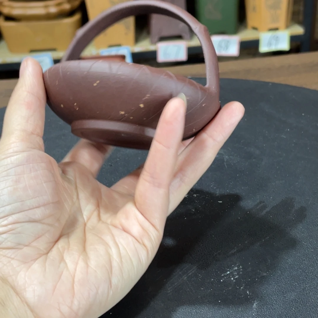 紫砂花盆紫砂和白