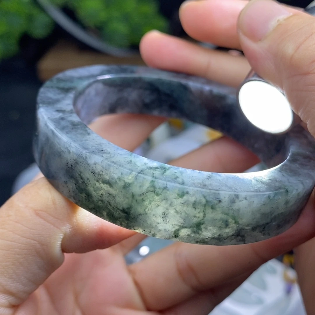 定制翡翠未镶嵌不退不换